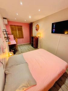 Auberges de jeunesse WORLDROOM Chambre privee avec espace commun : photos des chambres
