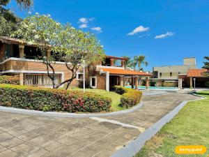 Linda casa ampla próximo ao mar do Cumbuco