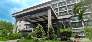 Sunday Hevea Hotel and Resort