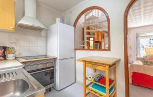 Cozy Home In Torrevieja With Wifi