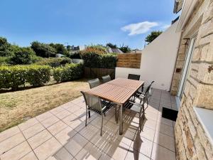 Quiberon: Maison 3 pièces, 6 pers., terrasse sud, parking, quartier calme proche Port-Haliguen - FR-1-478-30