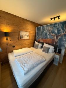 Charming apartment Berggeweih Lodge at Zwölferkogel in Hinterglemm