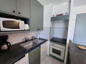 Studio 4 pers, au pied des pistes avec balcon - FR-1-516-81