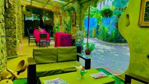 parachichi house Bed and Breakfast