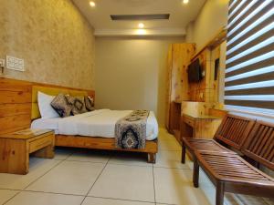 Hotel Golden Heaven Inn, Amritsar-Near Golden Temple