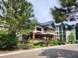 Pine Suites Tagaytay