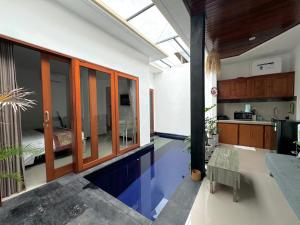 CWB Villa