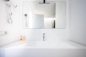 Aeterna RHome - Domus Piramide