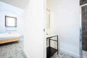 Aeterna RHome - Domus Piramide