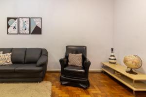 2 minutos da Praia de Copacabana - A306