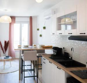 Appartements L-ecrin rose, appartement coeur de ville de Bergerac : photos des chambres