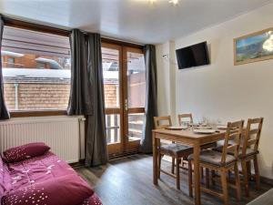 Studio cabine rénové, proche pistes, 4 pers, sans ascenseur - FR-1-455-91