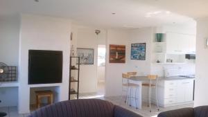 Aandvari Sunset Court