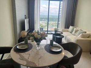 Beverly Giường Supper King VinWonder Vip Luxury