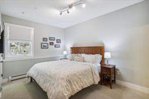 Base Camp at Village Walk E