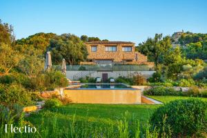 Sejours a la campagne Domaine Bellevue Ste-Victoire View Pools & Cinema : photos des chambres