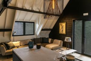 Cosy apartment with garden