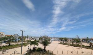 Appartements LOGEMENT TOUT CONFORT 4 PERS, VUE PORT ET MER, PLAGE A 80m, COEUR DE VILLE : photos des chambres