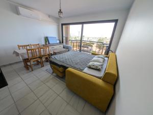 Appartements LOGEMENT TOUT CONFORT 4 PERS, VUE PORT ET MER, PLAGE A 80m, COEUR DE VILLE : photos des chambres