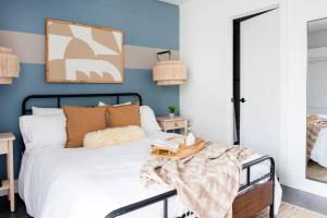 *THE AZURE* walkable in Ponce City!