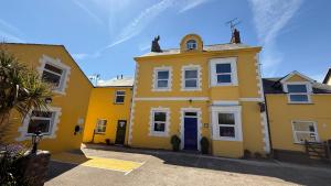 Watermead Guest House