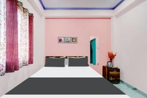 Hotel O R K Marriage Hall and Guest House