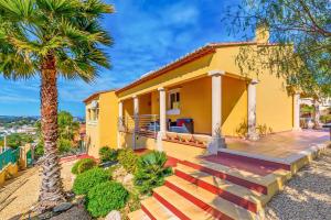 Villa Magdalena Blanca by Villa Plus