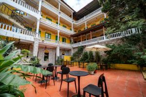 Signature Sapa Hotel by D Home