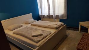 Cozy Central Retreat