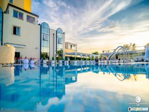 Hotel & Meeting Centergross