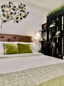 Sarinas Place Sitari