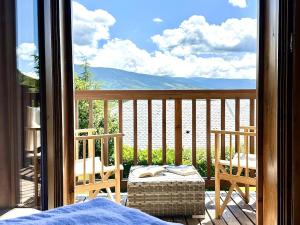 Estavar, Cerdanya, casa con piscina comunitaria