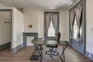 Walk to Town Bath Apt Near Keuka Lake Wine Trail