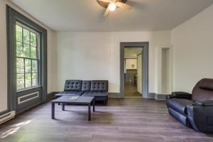 Walk to Town Bath Apt Near Keuka Lake Wine Trail