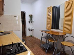 Апартаменти на Єврейській