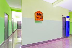 Hotel O Sneha Lodge & Banquet Hall