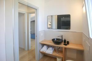 Suite HollidayHouse - vista mare img26