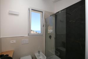 Suite HollidayHouse - vista mare img45