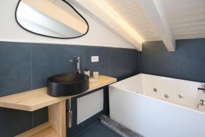 Suite HollidayHouse - vista mare img53