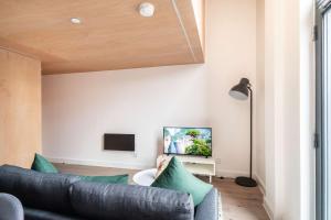 Modern and Quirky 2 Bed Flat in Manchester