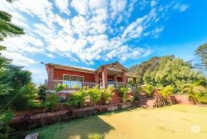 Akhades Valley Villa