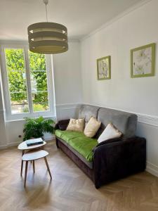 O Munier, you are asleep