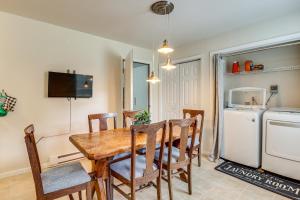 Family Retreat with 2 Game Rooms and Deck in Long Pond