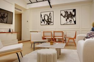 Pick a Flats Apartment in Montogueil - Impasse Saint-Denis