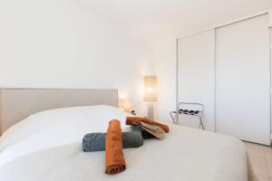 T2 lumineux - Clim - Piscine - Proche centre Cannes