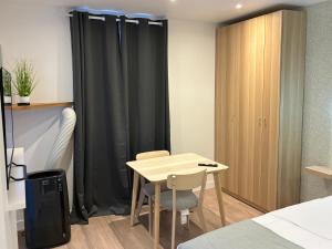 Appartements Studio number 5 : photos des chambres