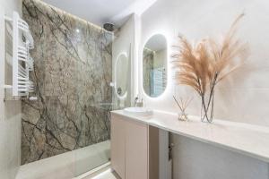 Hello Apartments Letnica z widokiem na morze i prywatnym parkingiem