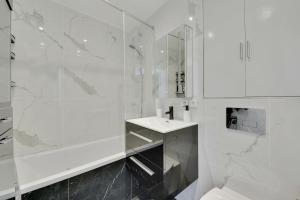 Appartements Apartment with balcony near subway 4 : photos des chambres