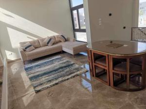 Luxury villa in BoIsland mountain view village