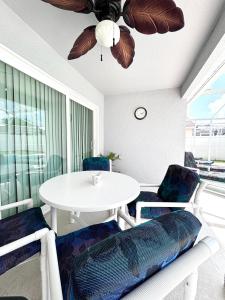 Family Home, Near Disney-Private pool, Spacious 3BR Retreat